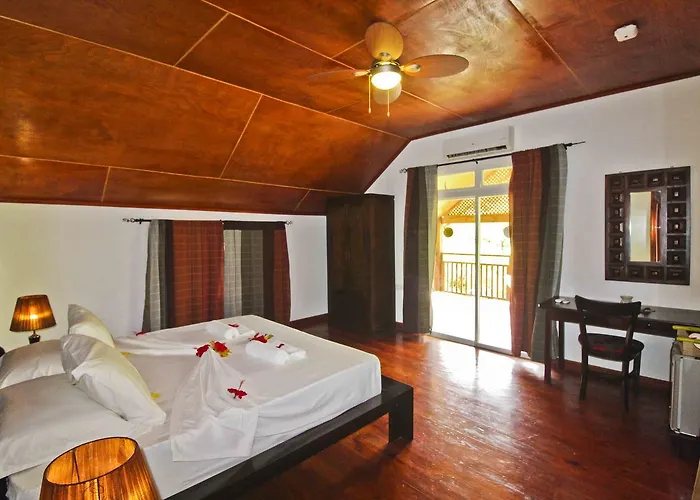 Green Village 4*